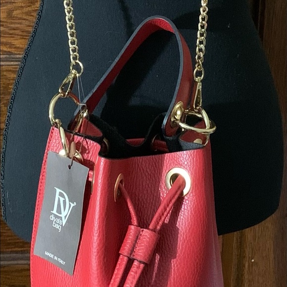 Divas Bag made in Italy. Red. New without tags. - Picture 11 of 11